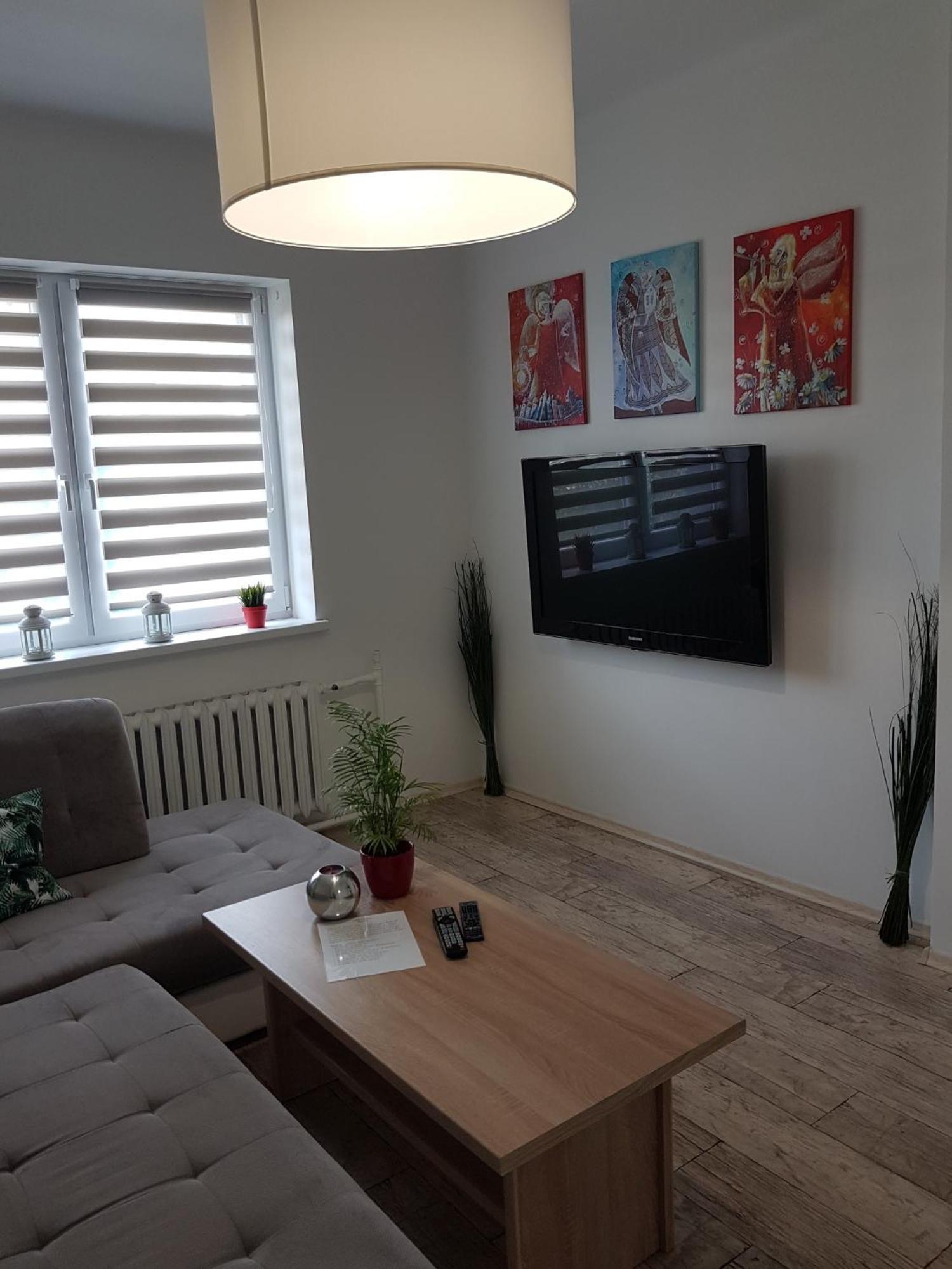 Apartament Angelo ซอสนอวีแยตส์ ภายนอก รูปภาพ