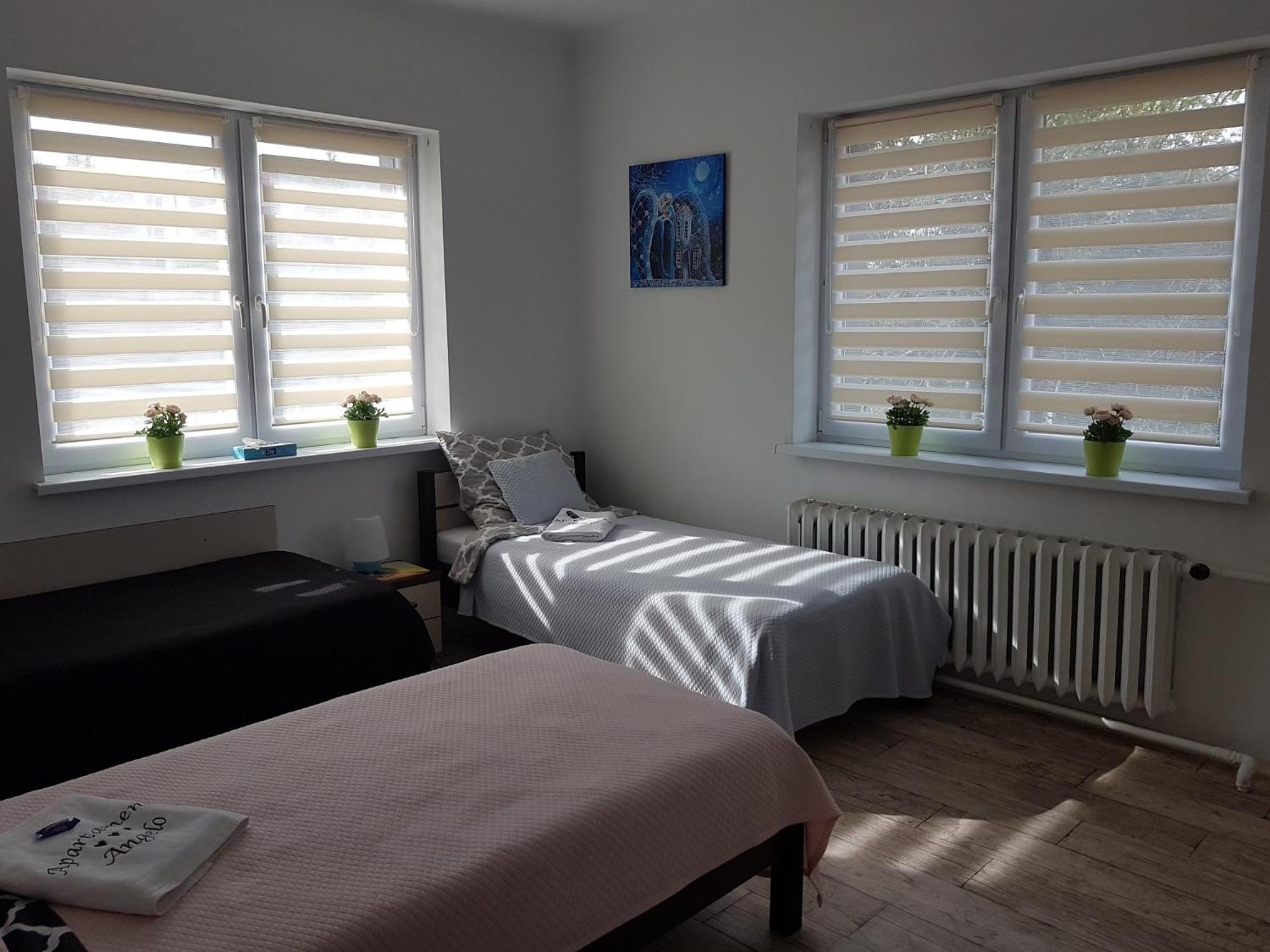 Apartament Angelo ซอสนอวีแยตส์ ภายนอก รูปภาพ
