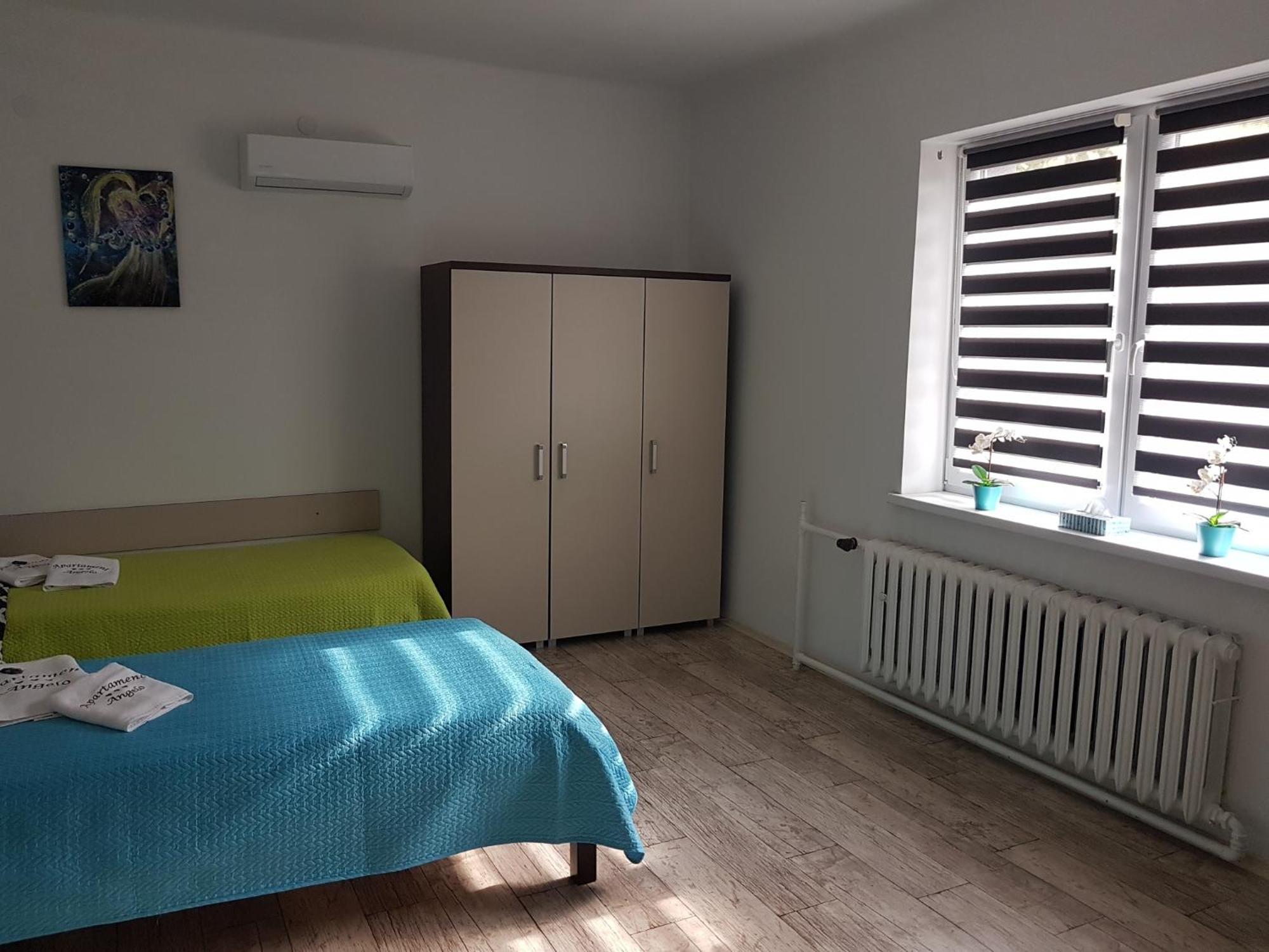 Apartament Angelo ซอสนอวีแยตส์ ภายนอก รูปภาพ