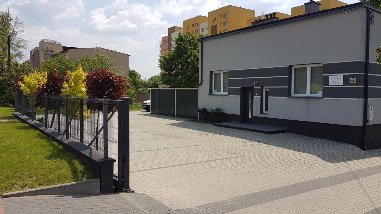 Apartament Angelo ซอสนอวีแยตส์ ภายนอก รูปภาพ